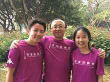 Eric, Ezrela and Ezmond Cheung 正為「香港防癌會」籌款 Eric, Ezrela and Ezmond Cheung 正為「香港防癌會」籌款
